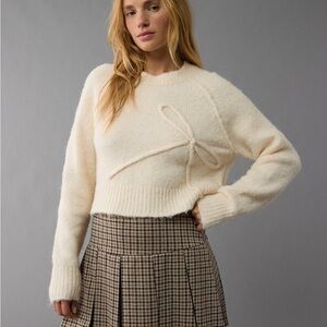 American Eagle Women's Cropped Crew Neck Bow Sweater Cream Size Large